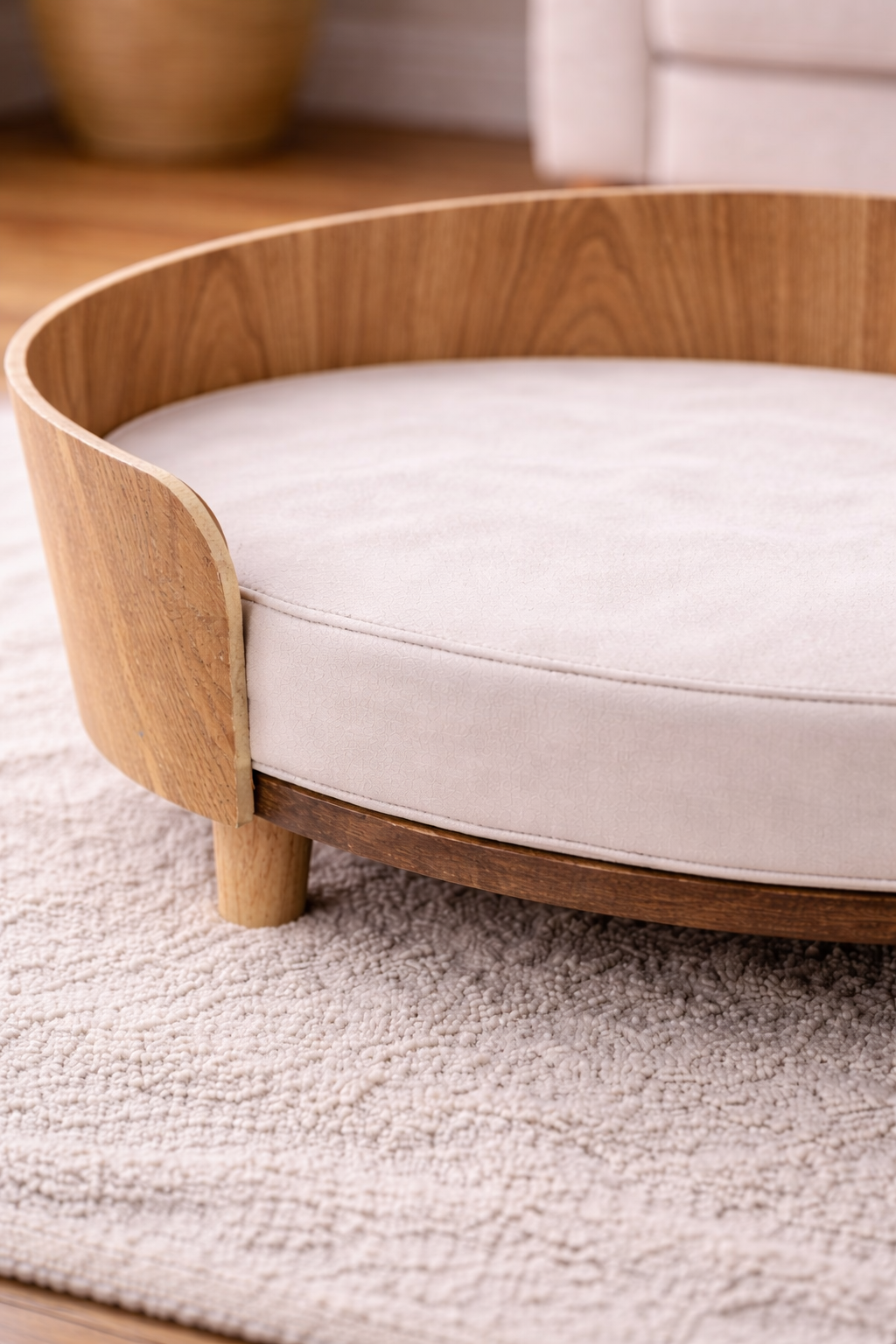 Vara Nest – Katzenbett mit Holzrahmen & weichem Kissen